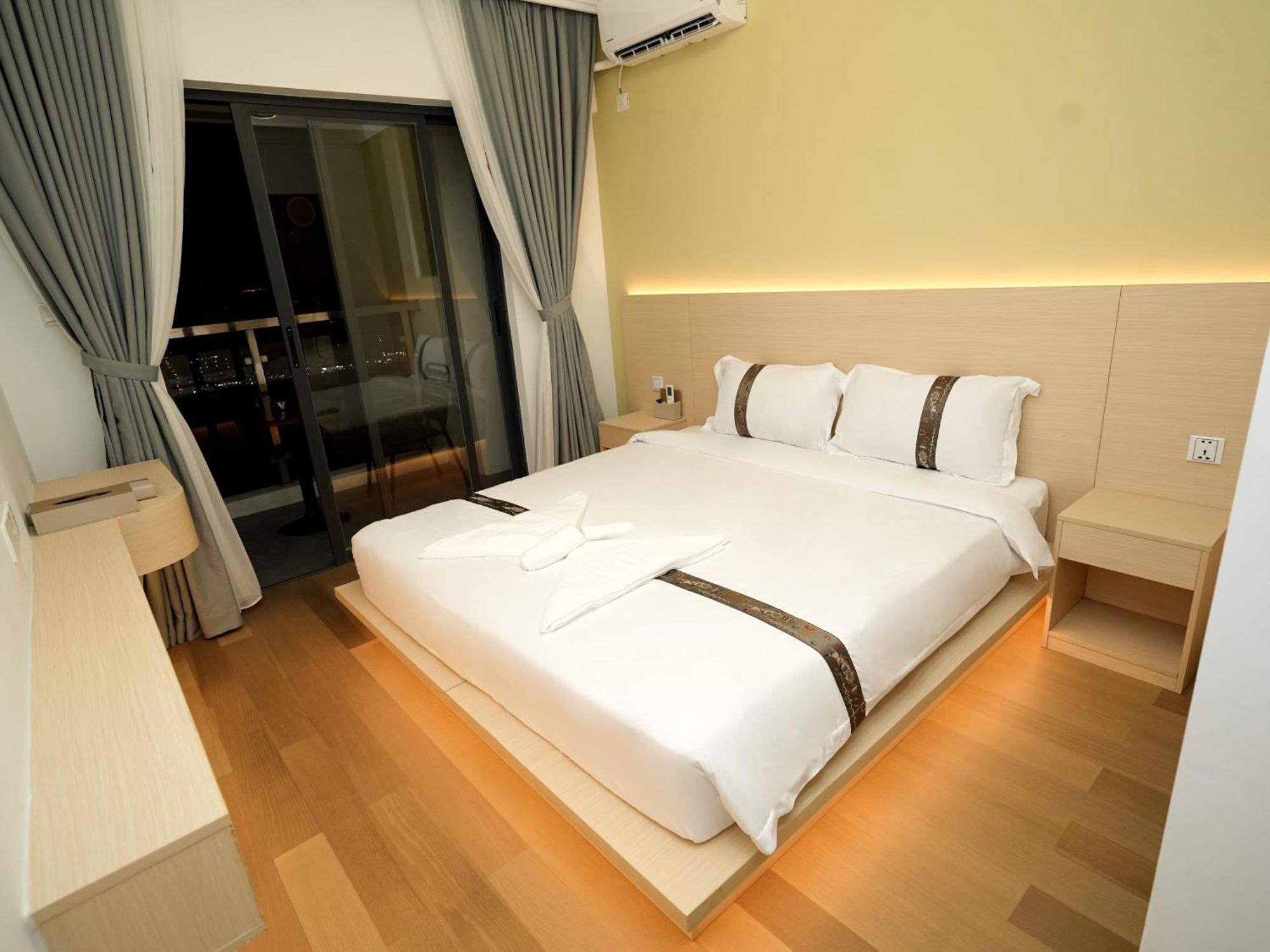 X One 4* Phnom Penh
