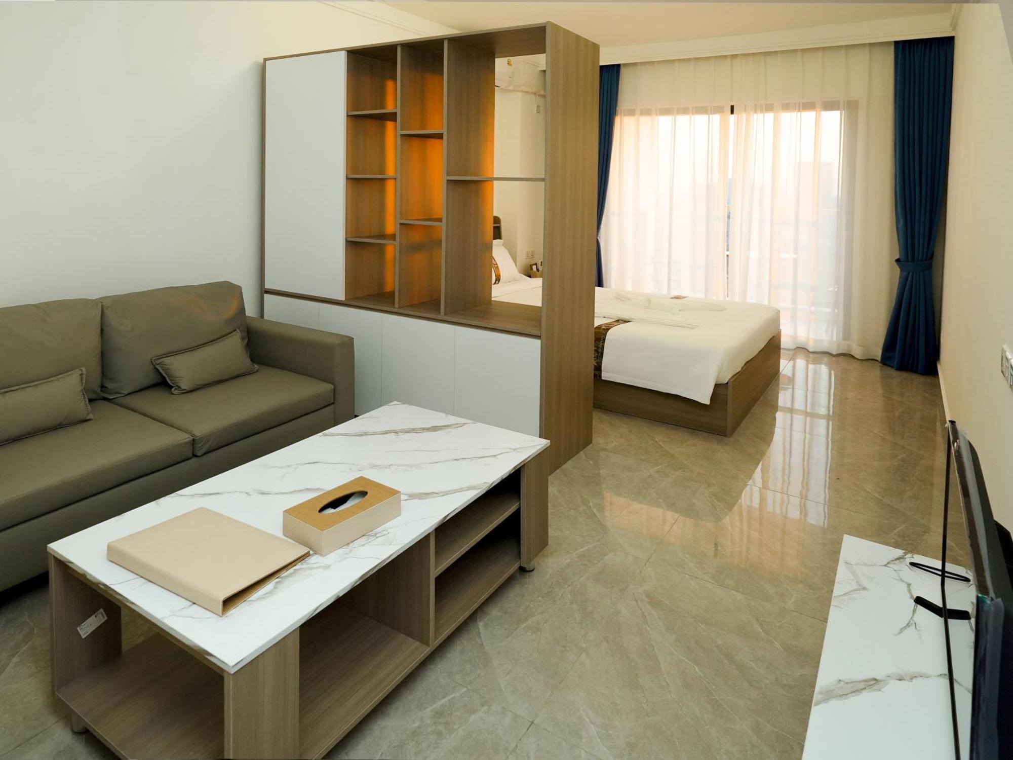 X One Hotel 4*